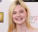 Elle Fanning lors de la cérémonie des Critics' Choice Movie Awards qui se tenait le 10 janvier 2013 au Barker Hangar de Santa Monica