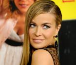 Carmen Electra : Une beauté divine et sculpturale devant la jeune Chloë Moretz