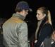  Beaucoup de tendresse, à l'heure de se dire au revoir... Pierre Casiraghi à Monaco avec sa compagne Beatrice Borromeo sur la ligne de départ du XVI Rallye Monte-Carlo historique, le 27 janvier 2013. 