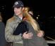  Un tendre câlin, pour tenir jusqu'au 1er février. Pierre Casiraghi avec sa compagne Beatrice Borromeo sur la ligne de départ du XVI Rallye Monte-Carlo historique, le 27 janvier 2013 à Monaco. 