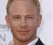 Beverly Hills : Quand Steve (Ian Ziering) joue les divas...