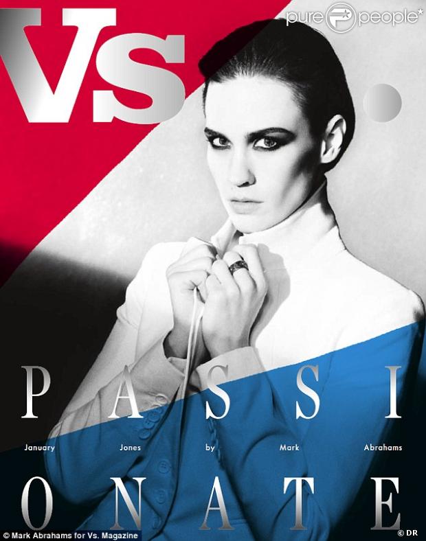 Couverture de VS. Magazine avec l'électrique January Jones.