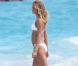 Erin Heatherton en pleine séance photo pour Victoria's Secret à Saint-Barthélemy. Le 1er février 2013.