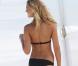 Erin Heatherton en pleine séance photo pour Victoria's Secret à Saint-Barthélemy. Le 1er février 2013.