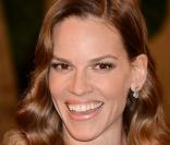 Hilary Swank assiste à la soirée Vanity Fair au Sunset Tower Hotel suivant la 85e cérémonie des Oscars. Los Angeles, le 24 février 2013.
