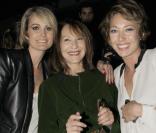 EXCLU : Laura Smet, Nathalie Baye et Laeticia Hallyday au Stade de France avant le concert de Johnny Hallyday, le 15 juin 2012.