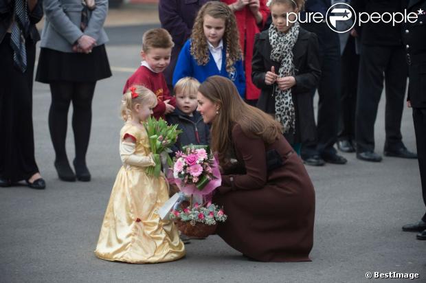 CASA REAL BRITÁNICA - Página 77 1070618-la-duchesse-de-cambridge-kate-620x0-1