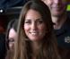 Kate Middleton, enceinte, se rend au Fishing Heritage Centre à Grimsby le 5 mars 2013.