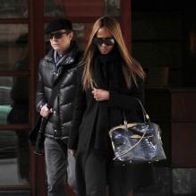 David Bowie a été aperçu avec sa sublime femme Iman le 13 mars 2013 à New York.