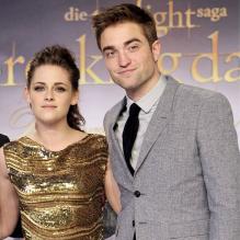 Kristen Stewart et Robert Pattinson à Berlin, le 30 novembre 2012.