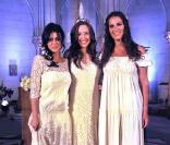 Natasha St-Pier : Vestale angélique au côté d'Élisa Tovati pour son nouvel album
