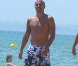 Fabio Cannavaro sur la plage en famille