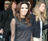 Eva Longoria, rayonnante à Paris : Elle ose la transparence, très sexy