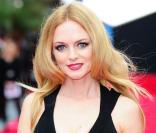 Heather Graham décolletée face au charmant Bradley Cooper pour Very Bad Trip 3