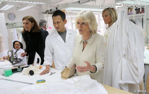 CASA REAL BRITÁNICA - Página 94 1140671-the-duchess-of-cornwall-during-her-620x0-1