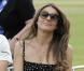Elizabeth Hurley à un match caritatif de cricket, Cricket For Kids Charity Day, à Cirencester, le 9 juin 2013.