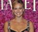 Bar Refaeli, qui porte une parure Piaget, à la soirée privée Piaget à l'Orangerie Éphémère dans le jardin des Tuileries, le 13 juin 2013