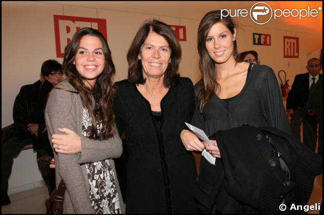 Béatrice Leeb, la femme de Michel, et leurs deux filles: Elsa et Fanny. 