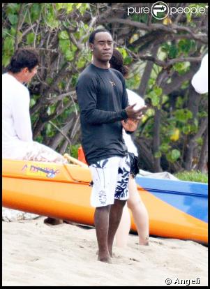 Don Cheadle et ses filles : vacances hawaïennes !