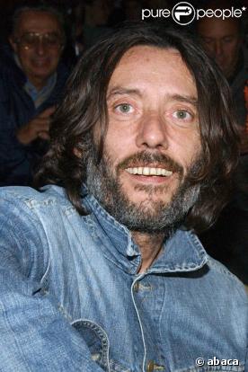 Le chanteur Fred chichin