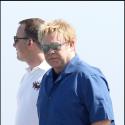 PHOTOS : Elton John et David Furnish, toujours amoureux à Saint-Tropez ! 