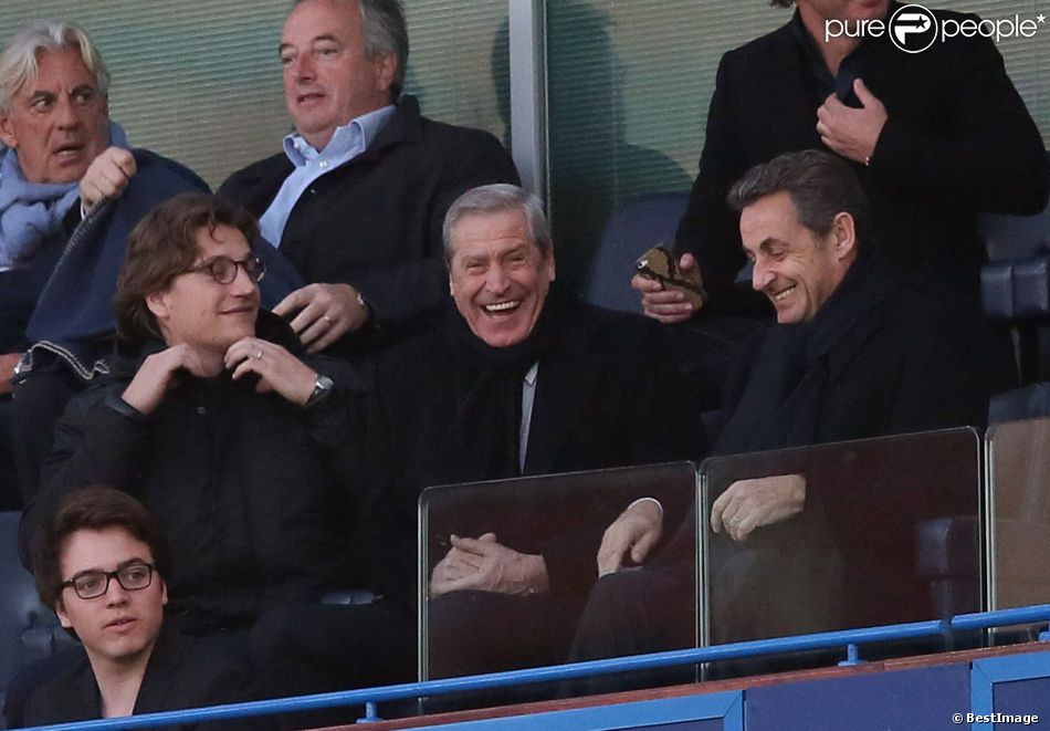 http://static1.purepeople.com/articles/8/13/94/18/@/1434485-jean-sarkozy-jean-claude-darmon-950x0-1.jpg