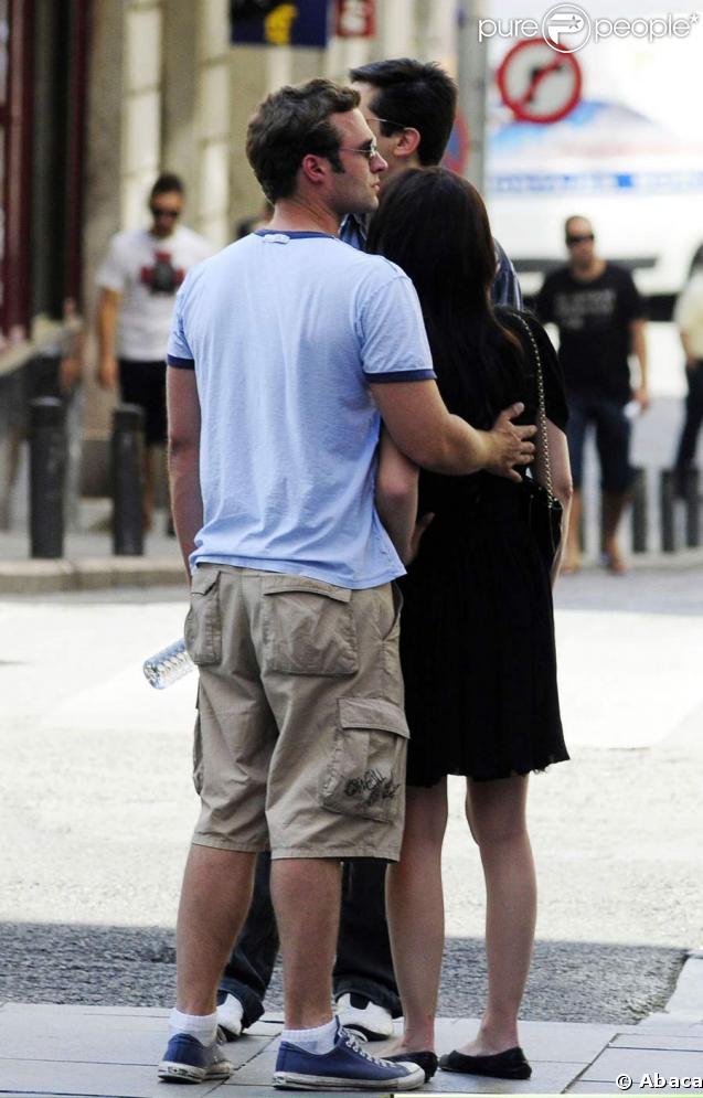 Selma Blair et son amoureux à Madrid