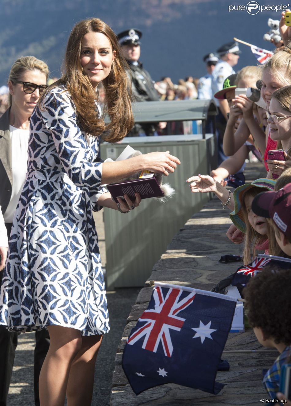 CASA REAL BRITÁNICA - Página 51 1442932-le-prince-william-et-kate-middleton-950x0-1