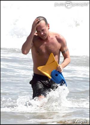Kiefer Sutherland a la forme !