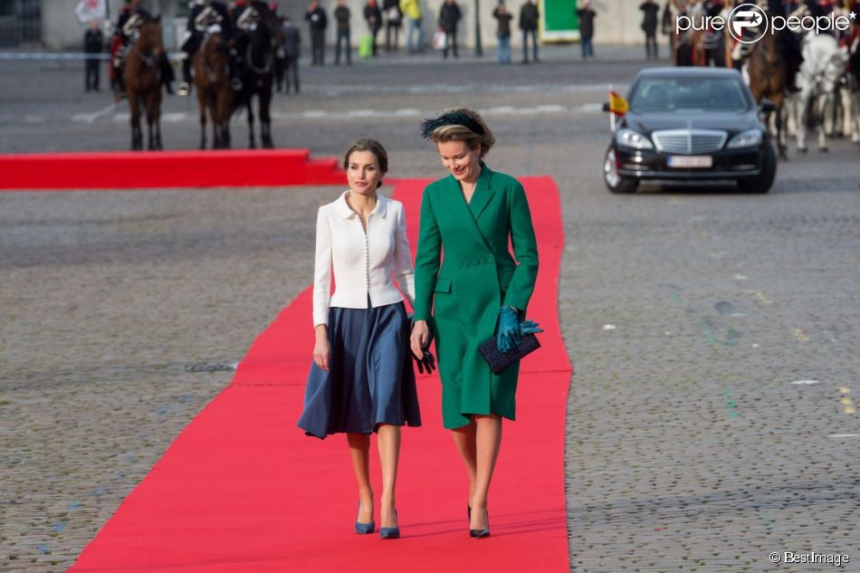 AGENDA DE SM. REYES FELIPE y LETIZIA - Página 90 1646453-la-reine-letizia-d-espagne-la-reine-950x0-1