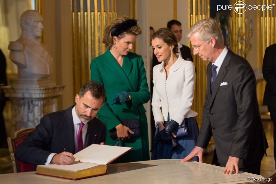 AGENDA DE SM. REYES FELIPE y LETIZIA - Página 90 1646459-la-reine-mathilde-de-belgique-le-roi-950x0-1