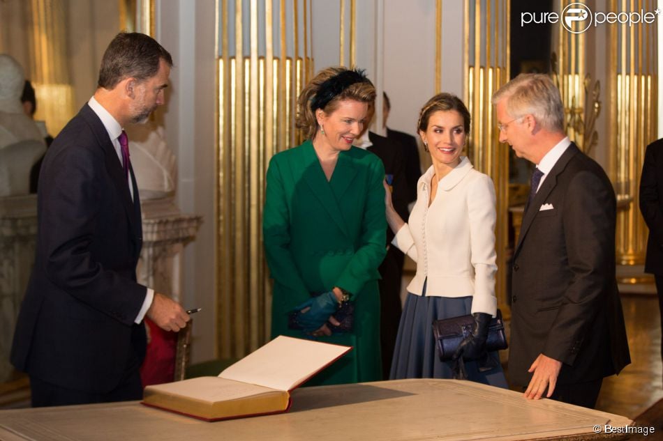 AGENDA DE SM. REYES FELIPE y LETIZIA - Página 92 1646460-la-reine-mathilde-de-belgique-le-roi-950x0-1