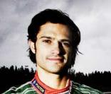 Le prince Carl Philip sur le circuit de Mantorp