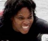 Serena Williams fait du surf avec son petit ami Common