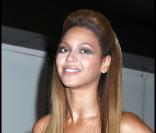 Beyoncé arrive sur le plateau de TRL