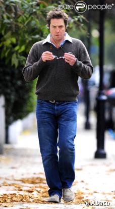 Hugh Grant va avoir tout le temps de jouer au golf...