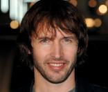 James Blunt à la Première du film PS I love you à Los Angeles