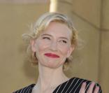 Cate Blanchett reçoit son étoile sur Hollywood Boulevard