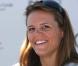 Laure Manaudou revient en grande forme et... bronze un bon coup ! 