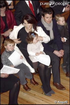 Mary de Danemark et son mari le prince Frederik, avec leurs enfants Christian et Isabella