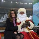 PHOTOS : Karine Ferri, une bien belle mère Noël avec... le roi du patin!