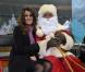 PHOTOS : Karine Ferri, une bien belle mère Noël avec... le roi du patin!