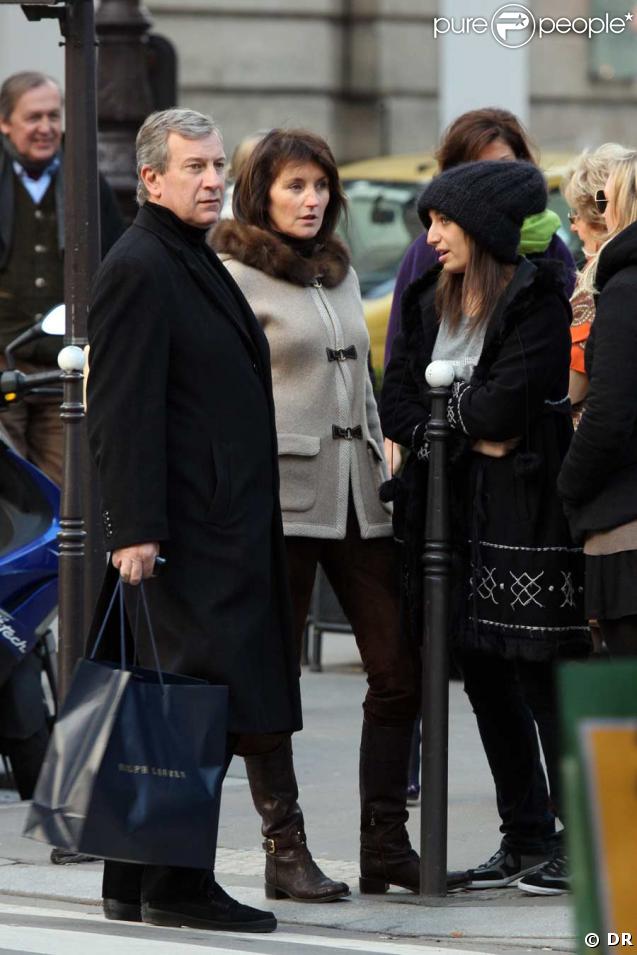Cécilia Attias avec son mari Richard et leurs filles respectives