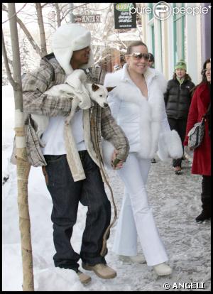 Mariah Carey, son mari Nick et leur chien Woofy passent Noël à Aspen !