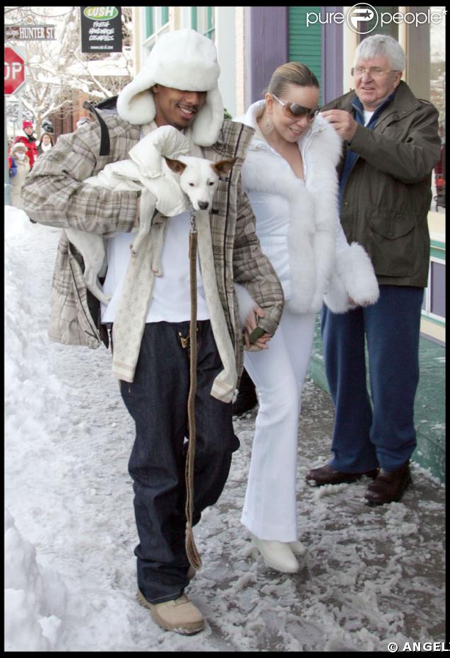Mariah Carey, son mari et leur chien passent Noël à Aspen !