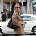 Malgré son divorce, Kelly Rutherford, enceinte... garde le sourire, regardez !