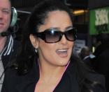 Salma Hayek, un look toujours aussi classe et des chaussures mémorables !
