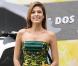Eva Mendes adepte du look rétro en robe moulante à la forme trapèze