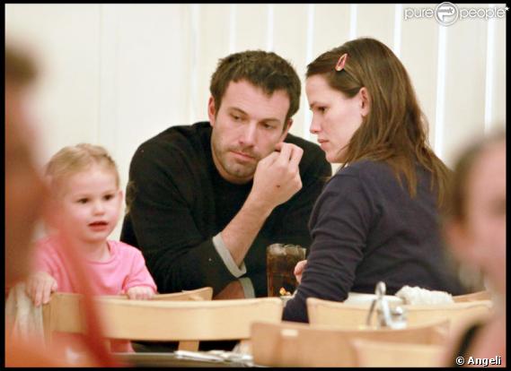 La famille Affleck-Garner en sortie nocturne