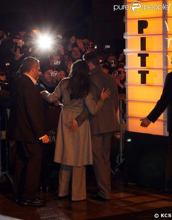 Brad Pitt pris en flagrant délit de 